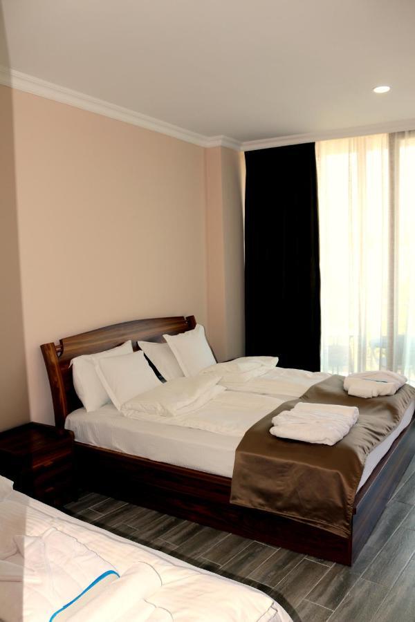 Hotel Lazi Kobuleti Kültér fotó
