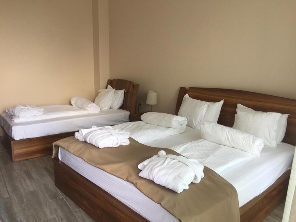 Hotel Lazi Kobuleti Kültér fotó